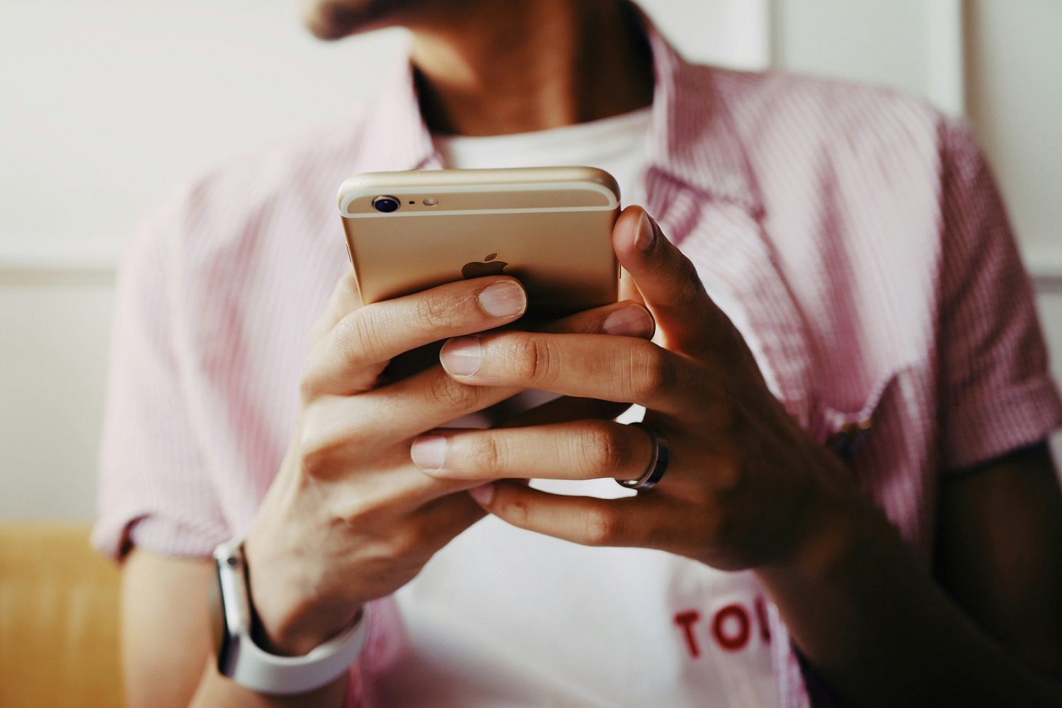 Mains Smartphone