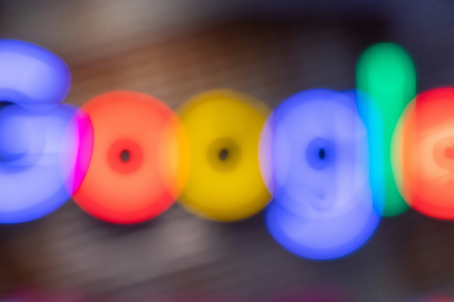 Google Logo Flou
