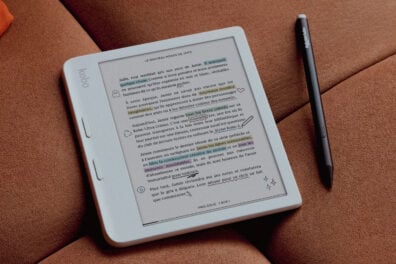 Kobo Lira Colour