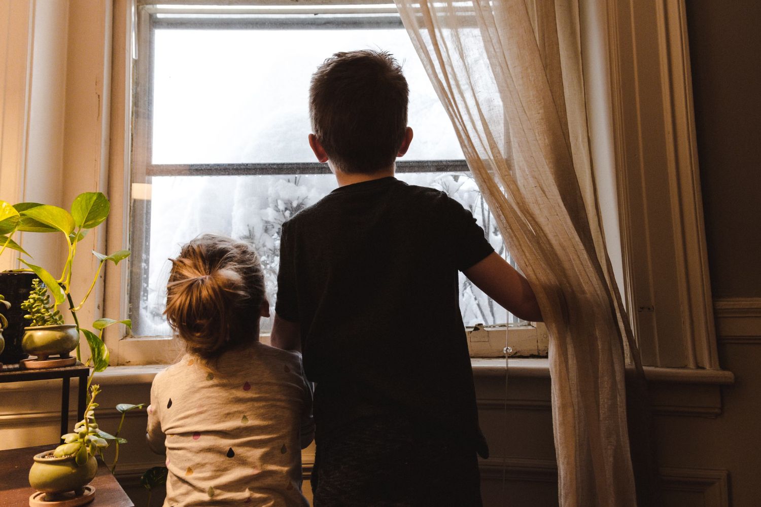 Enfants Fenetre