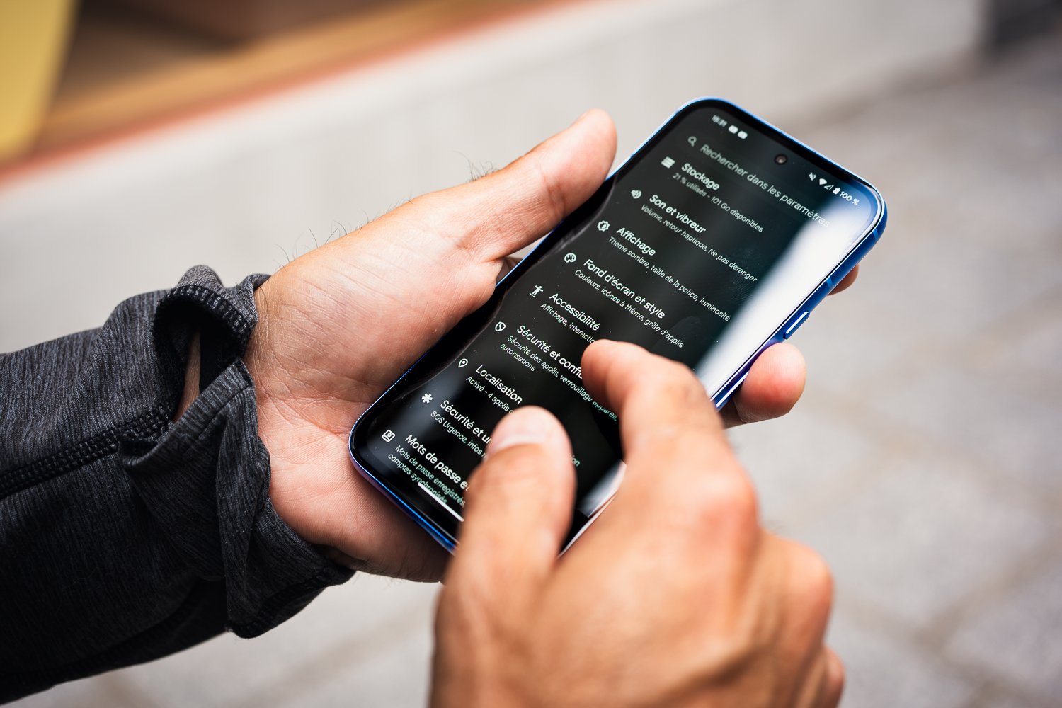 Google Pixel 8a (2)