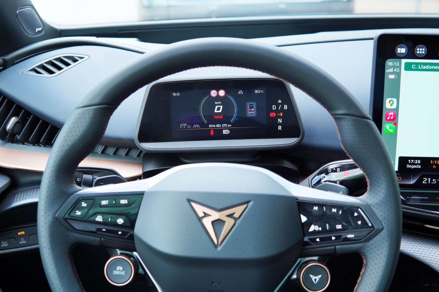 Cupra Tavascan Essai Volant Ecran