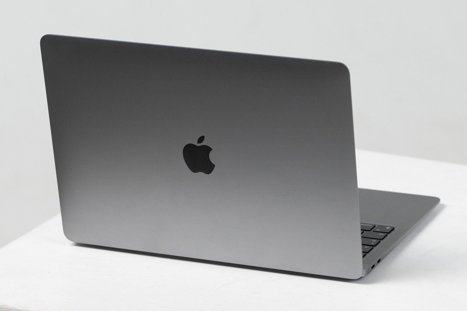 Macbook Air Apple