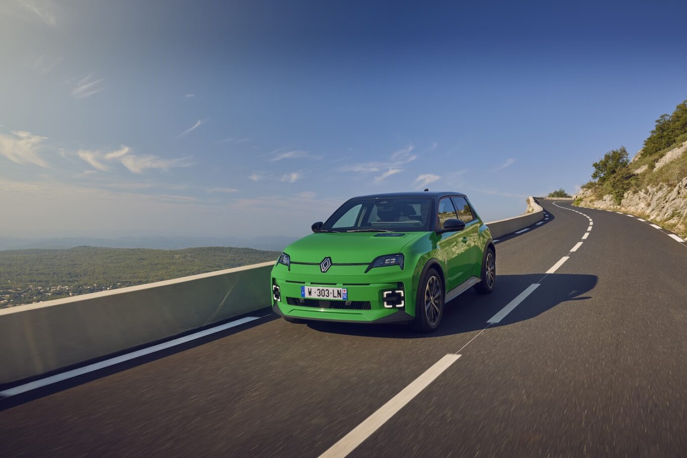 Renault R5 Techno Verte Photos