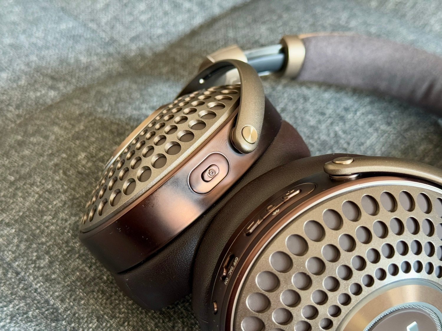 Focal Bathys Mg 6