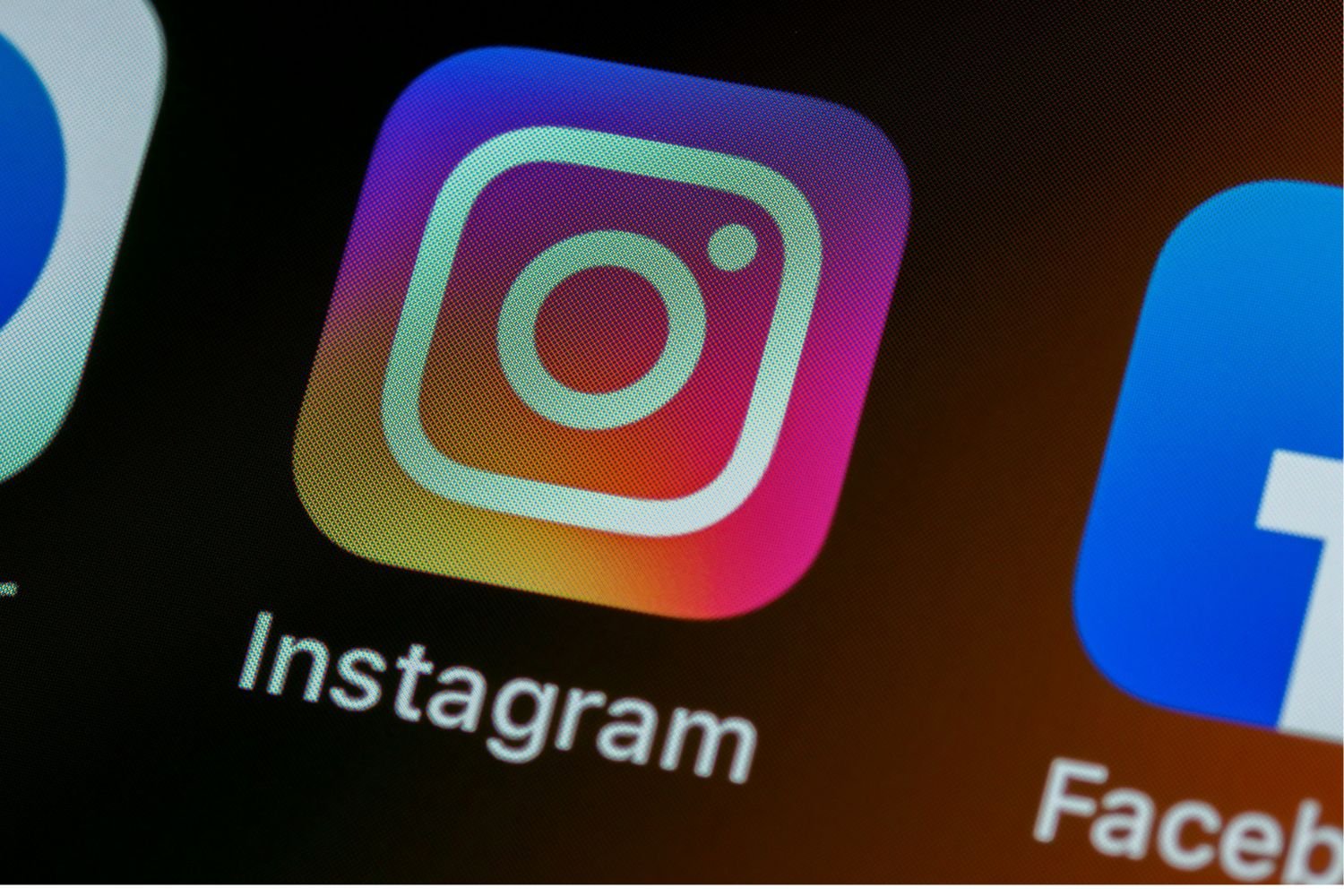 Instagram Facebook