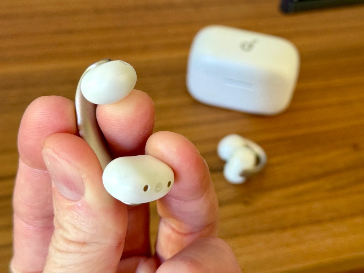 Soundcore Aeroclip 8