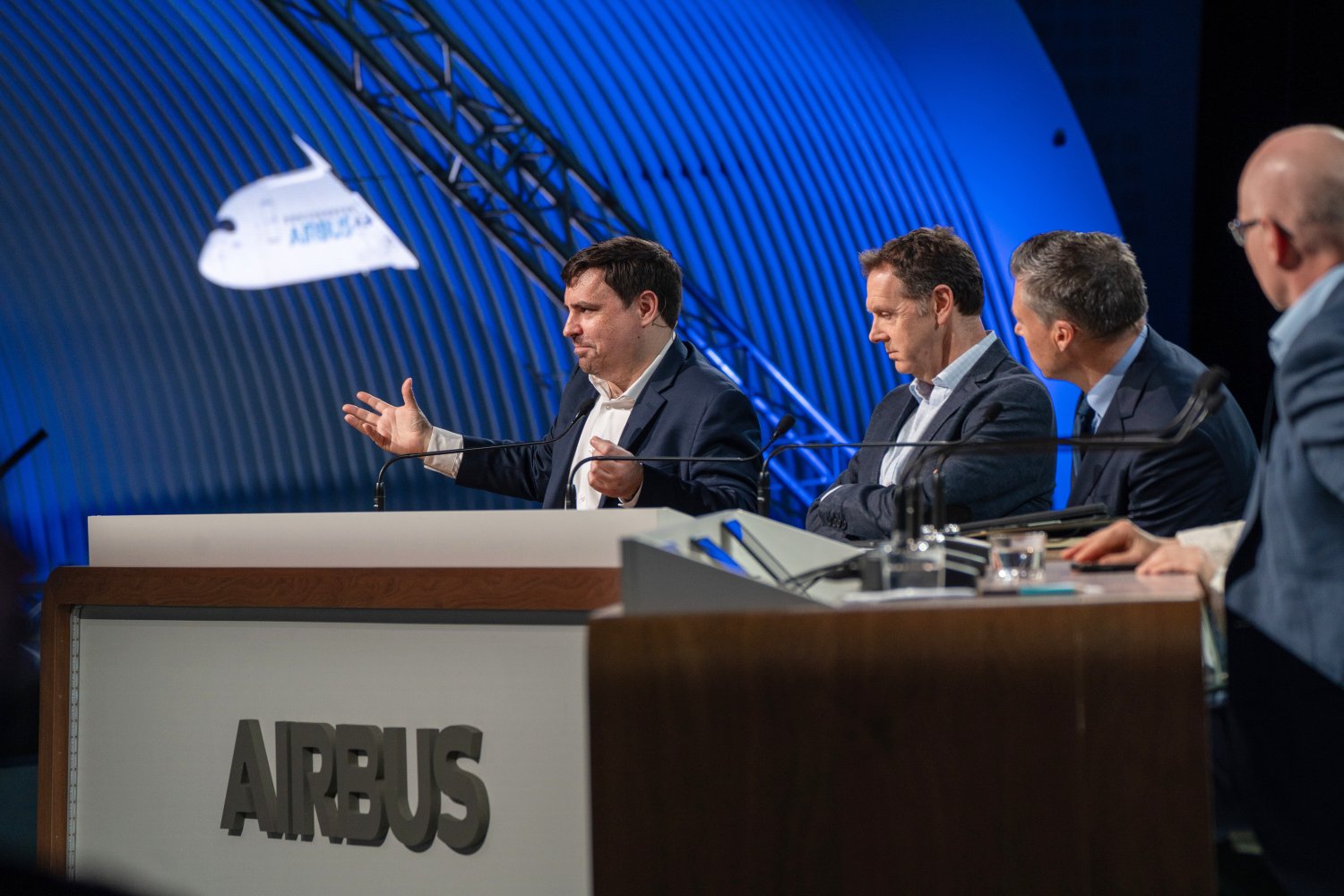 Airbus Summit Panel Contrails Discussion