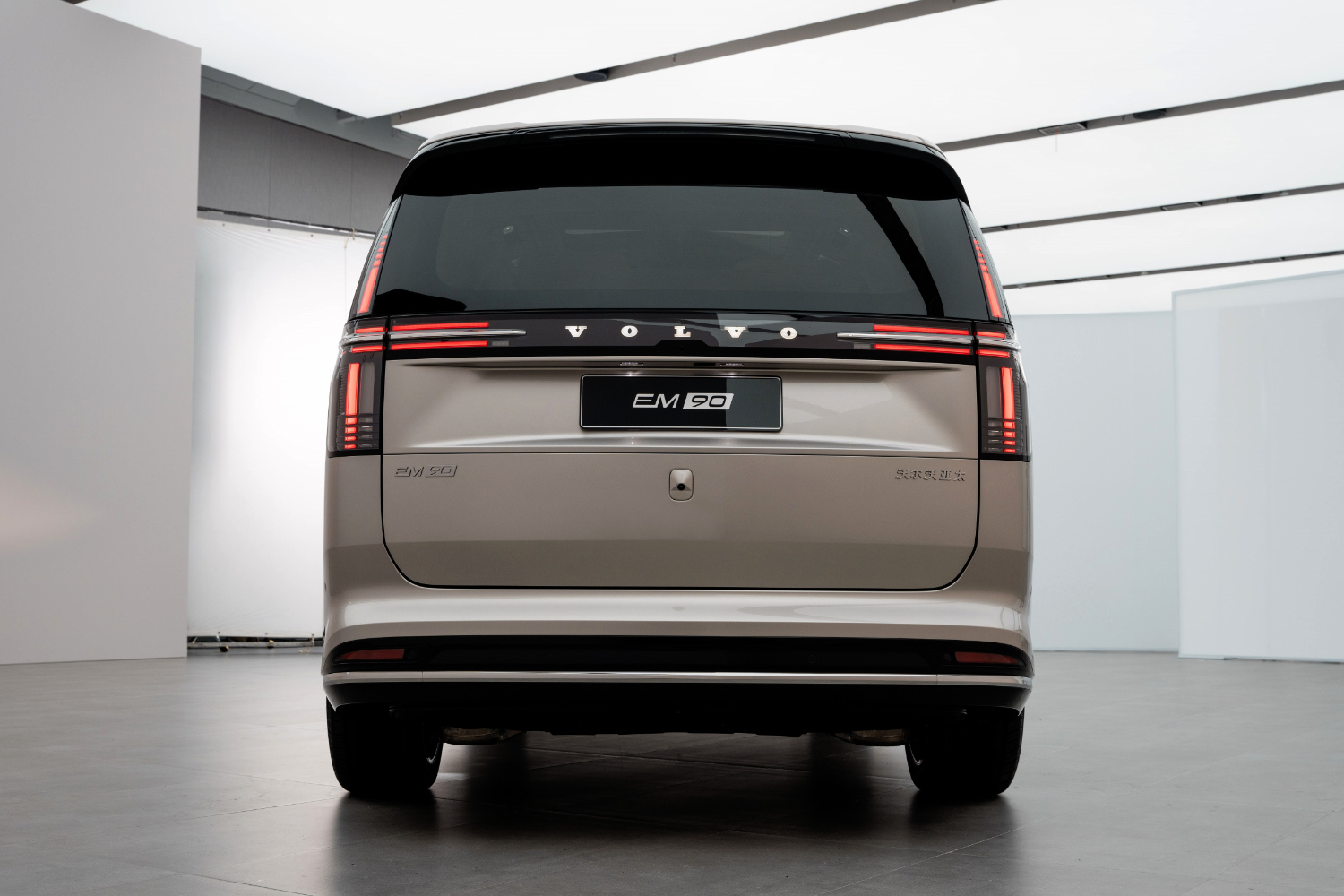Volvo Em90 Ventes
