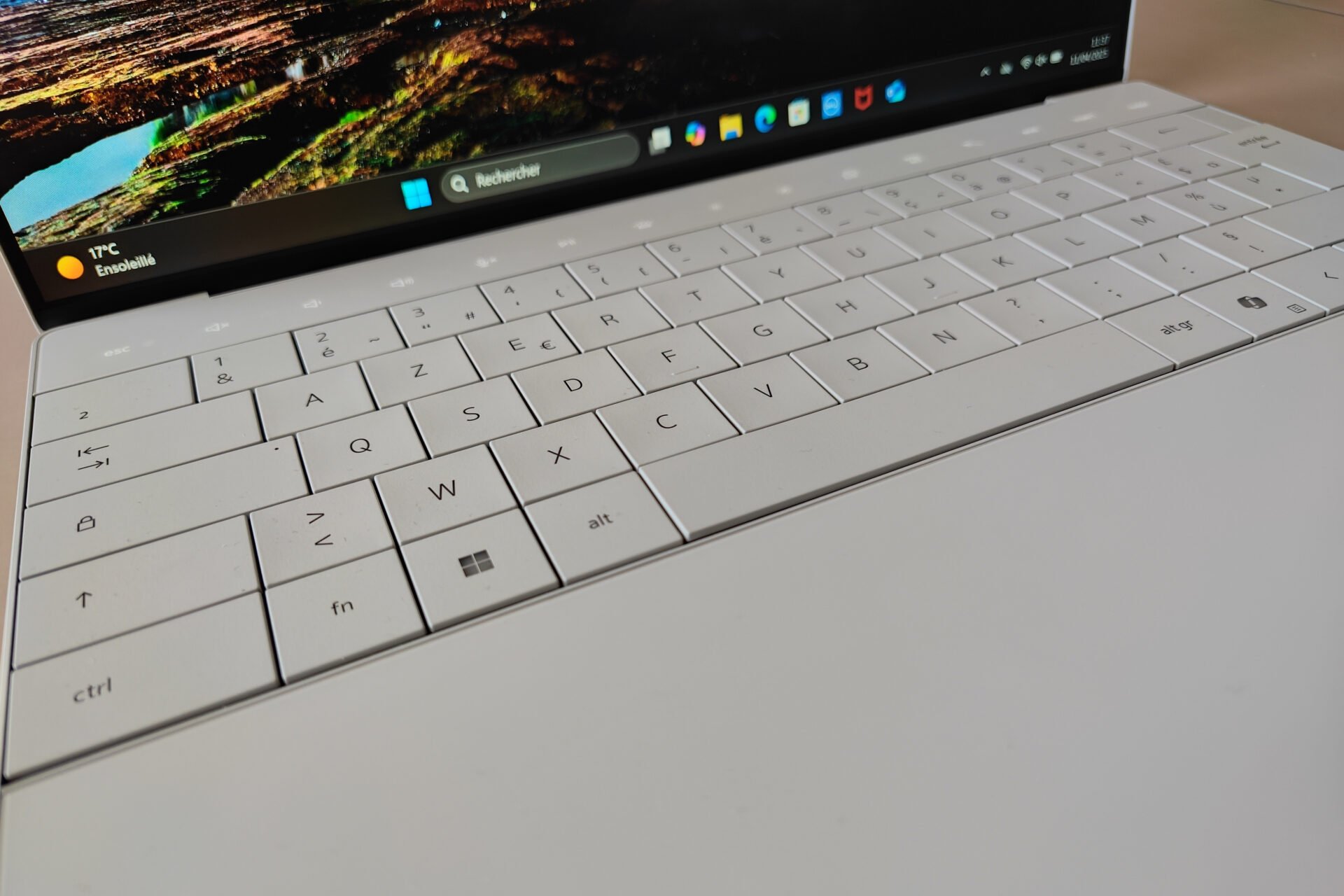 Dell Xps 13 9345 Snapdragon Test Clavier