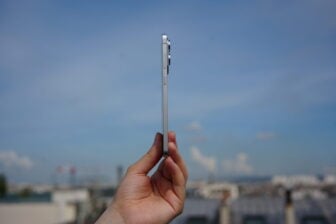 Samsung Galaxy S25 Edge Prise En Main (3)