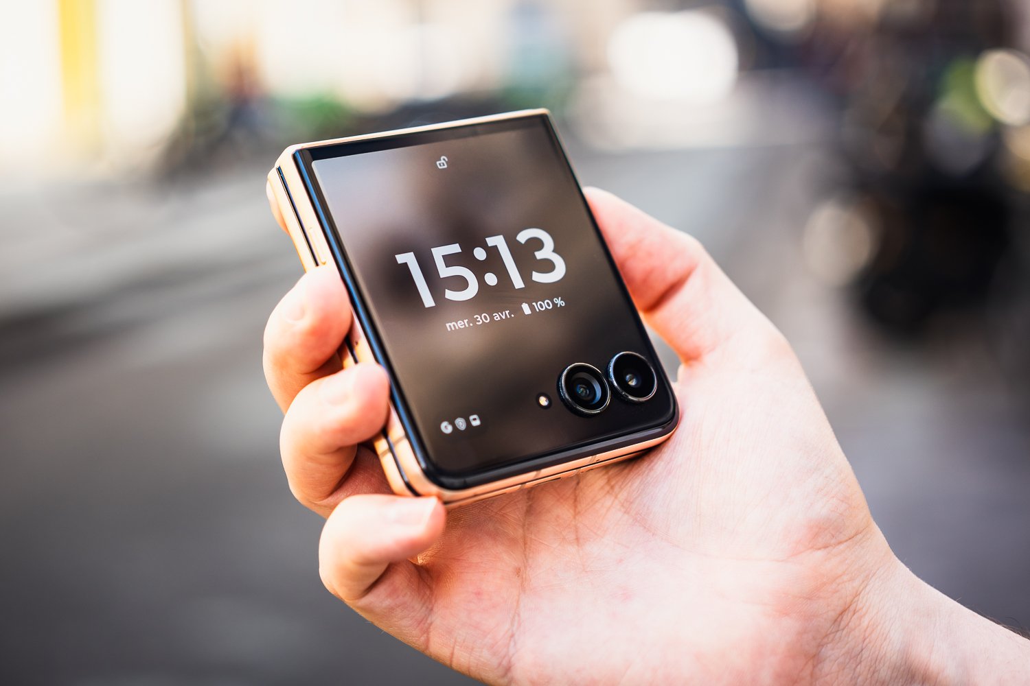 Test Motorola Razr 60 Ultra Avis écran Externe
