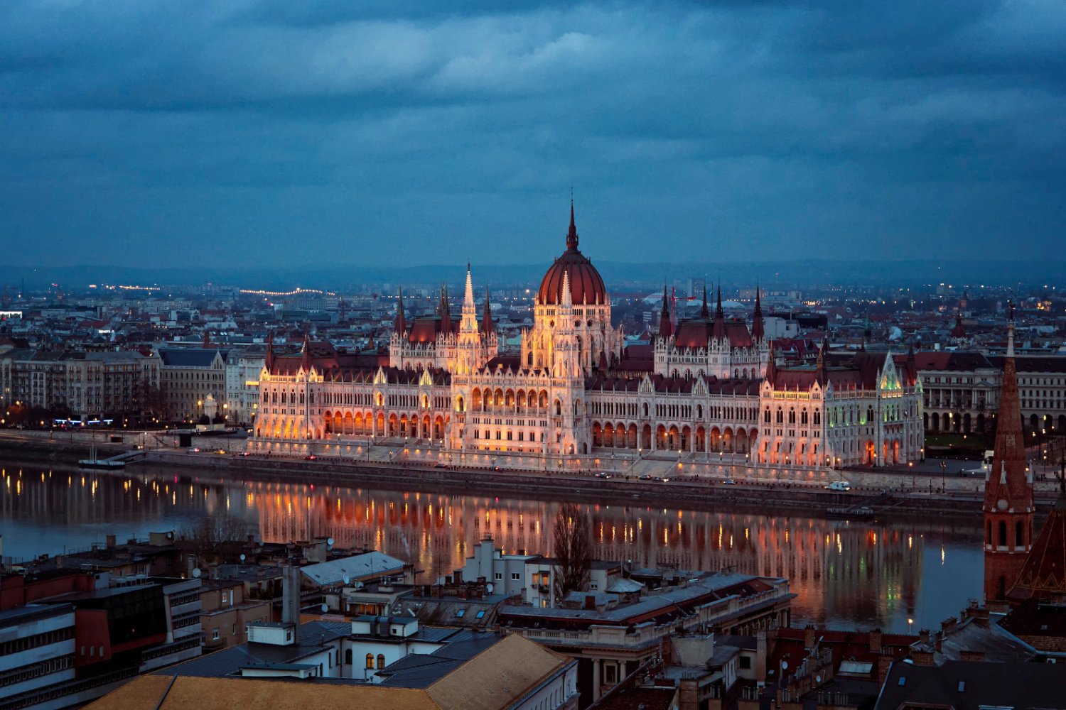 Byd Budapest Hongrie Siege Social