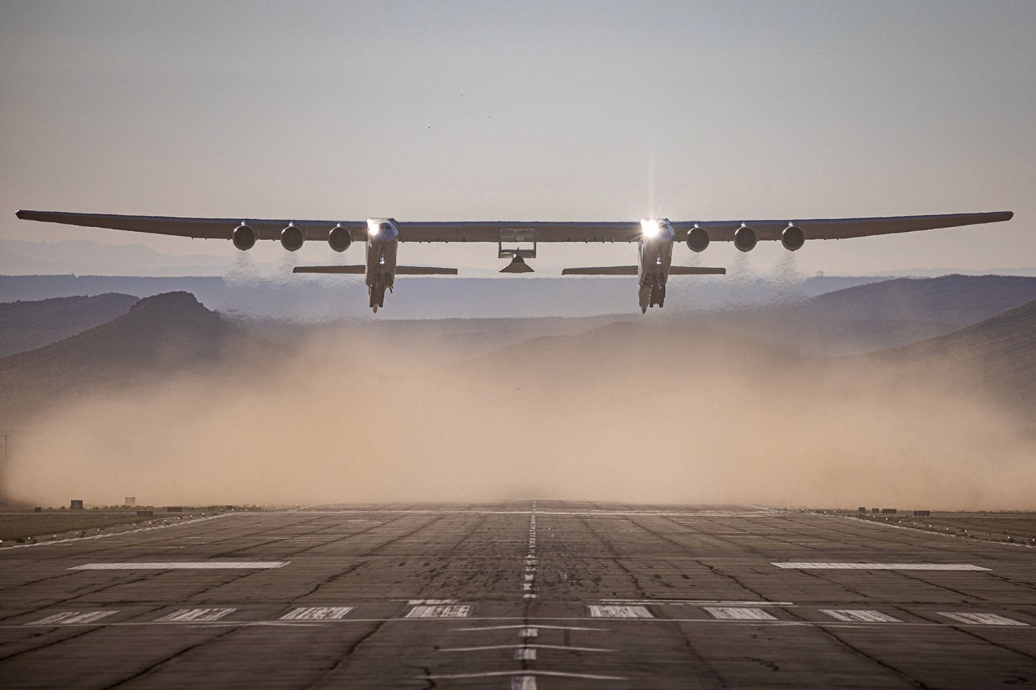 Stratolaunch Avion Plus Grand Monde