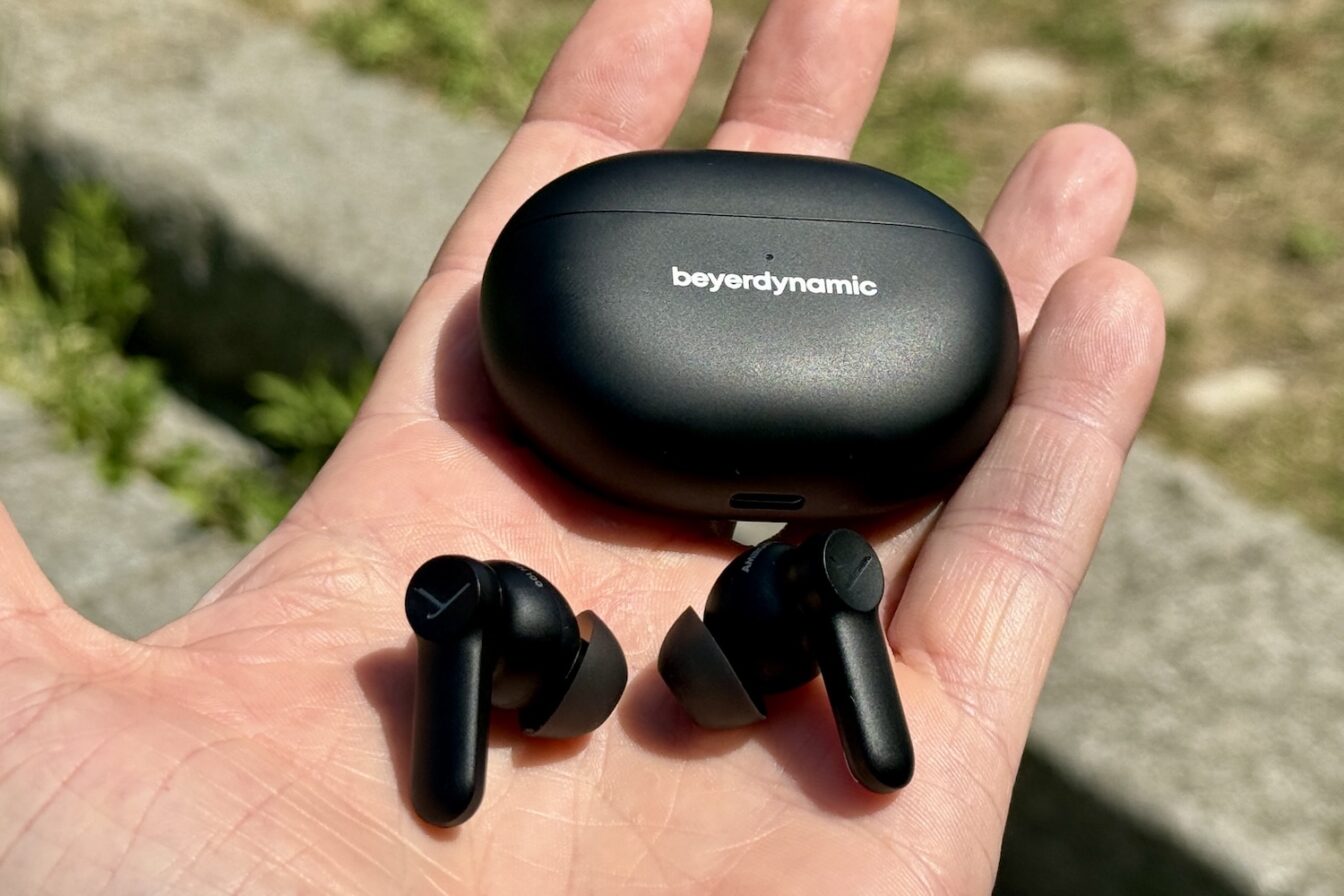 Beyerdynamic Amiron 100 1