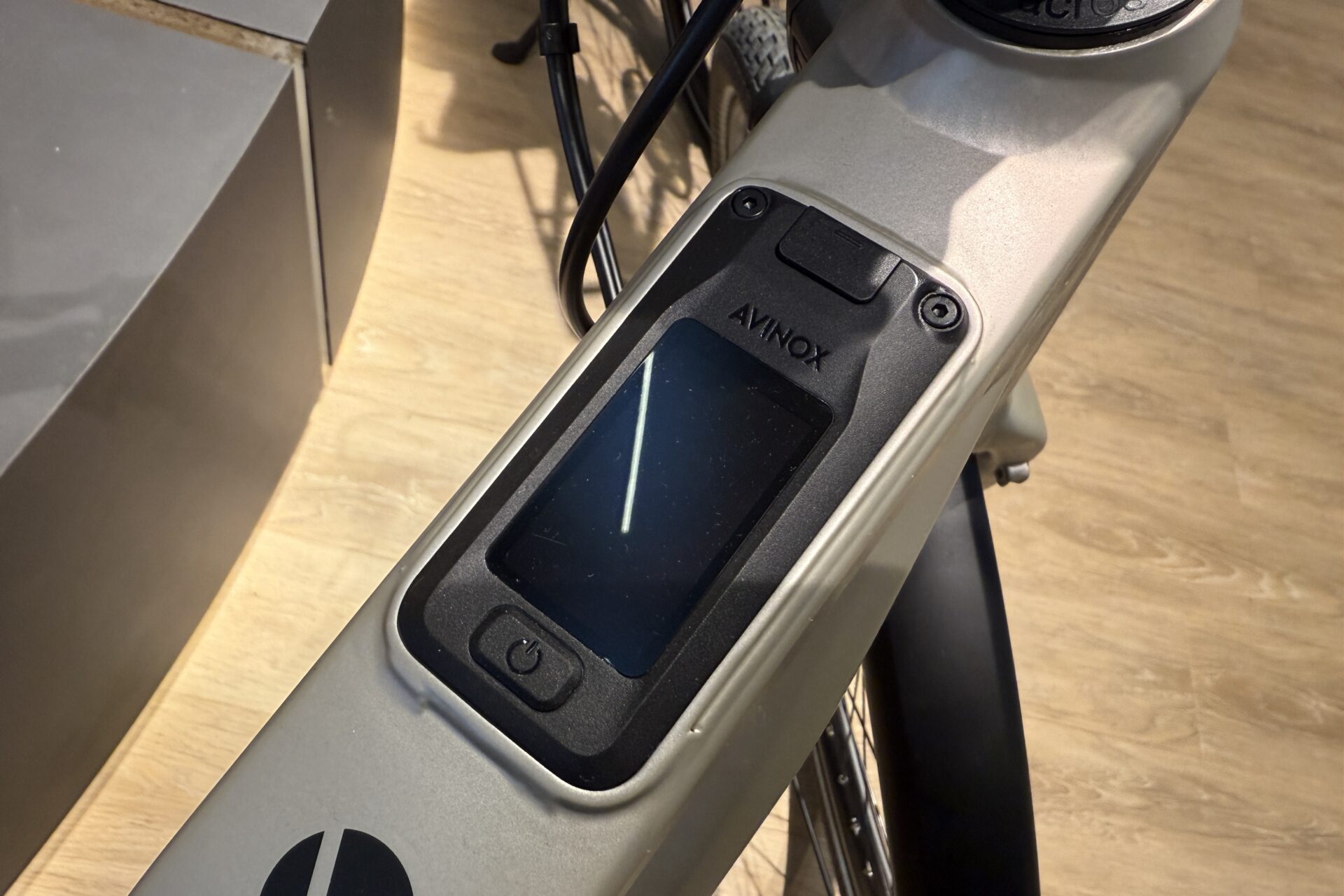 Le Revo-C de Vélo de Ville avec son moteur DJI