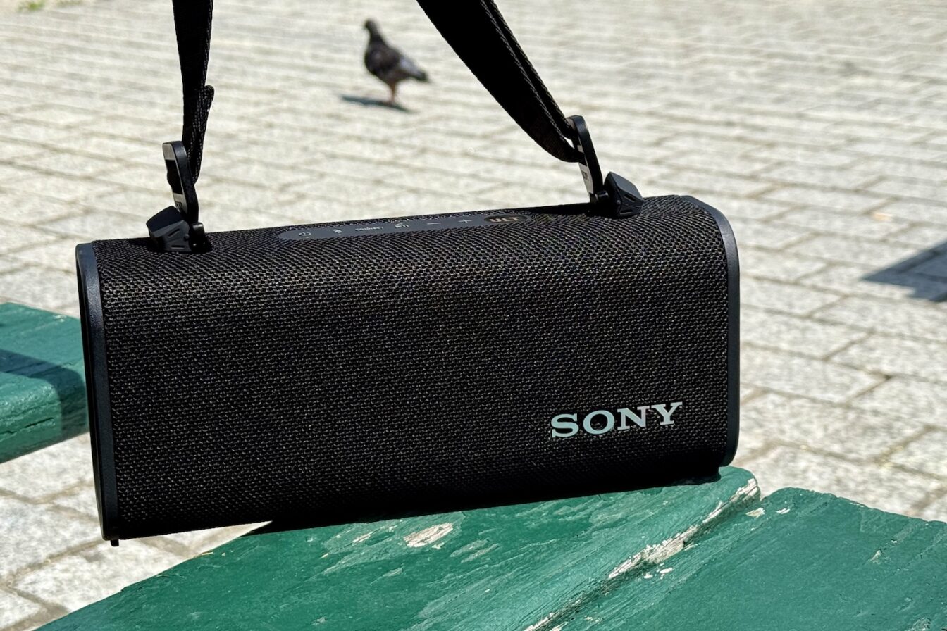 Sony Ult Field 3 6