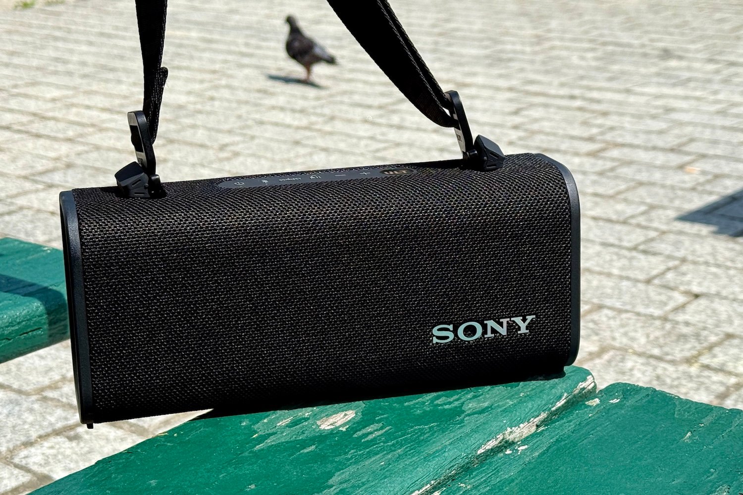 Sony Ult Field 3 6