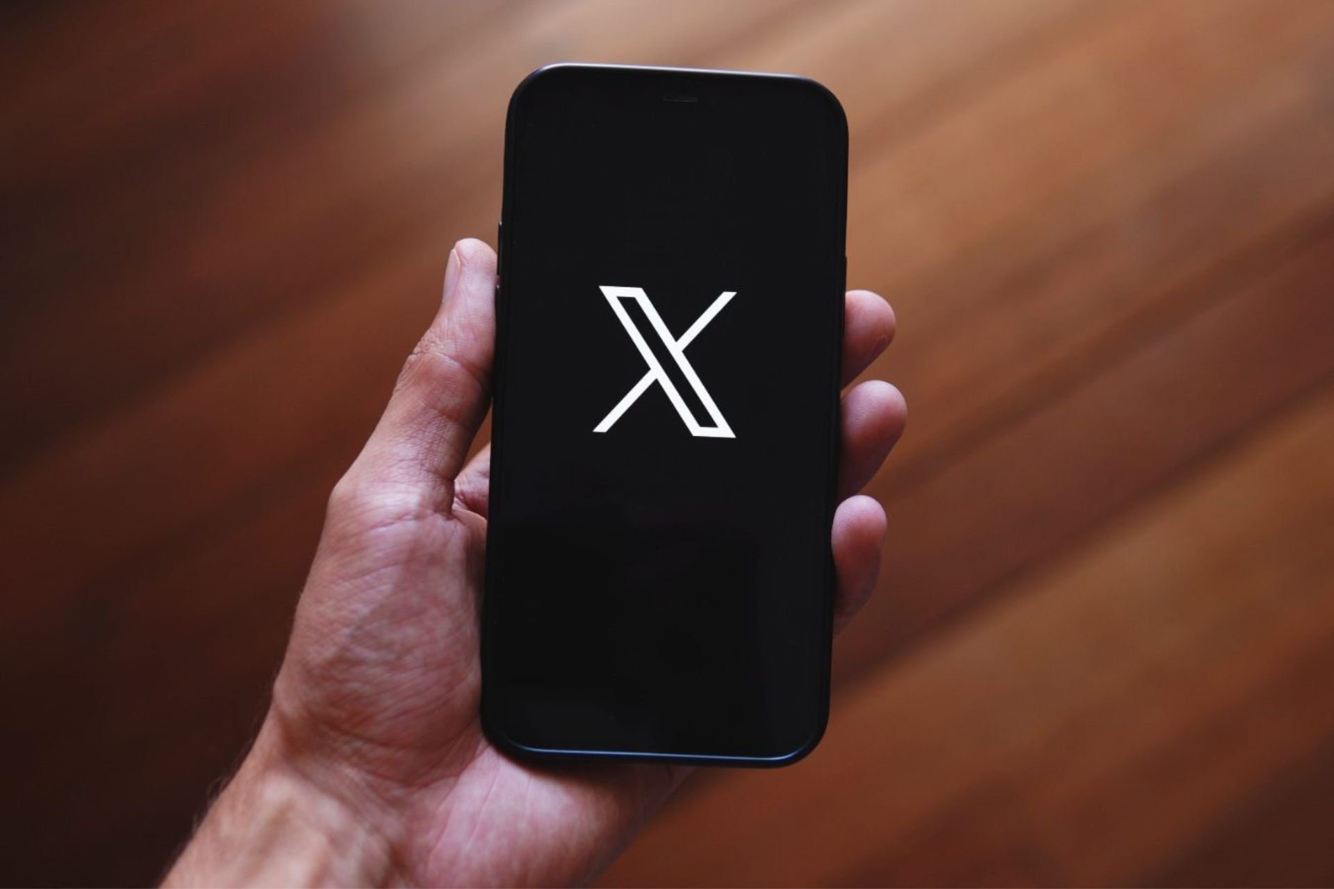 X Twitter Logo Smartphone