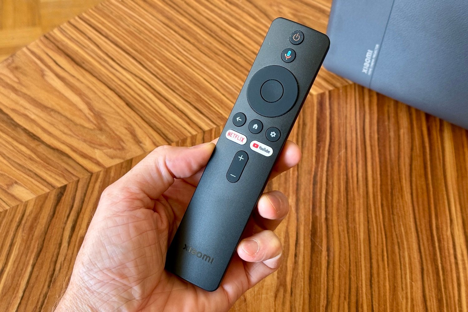 Xiaomi Smart Projector l1 pro 1