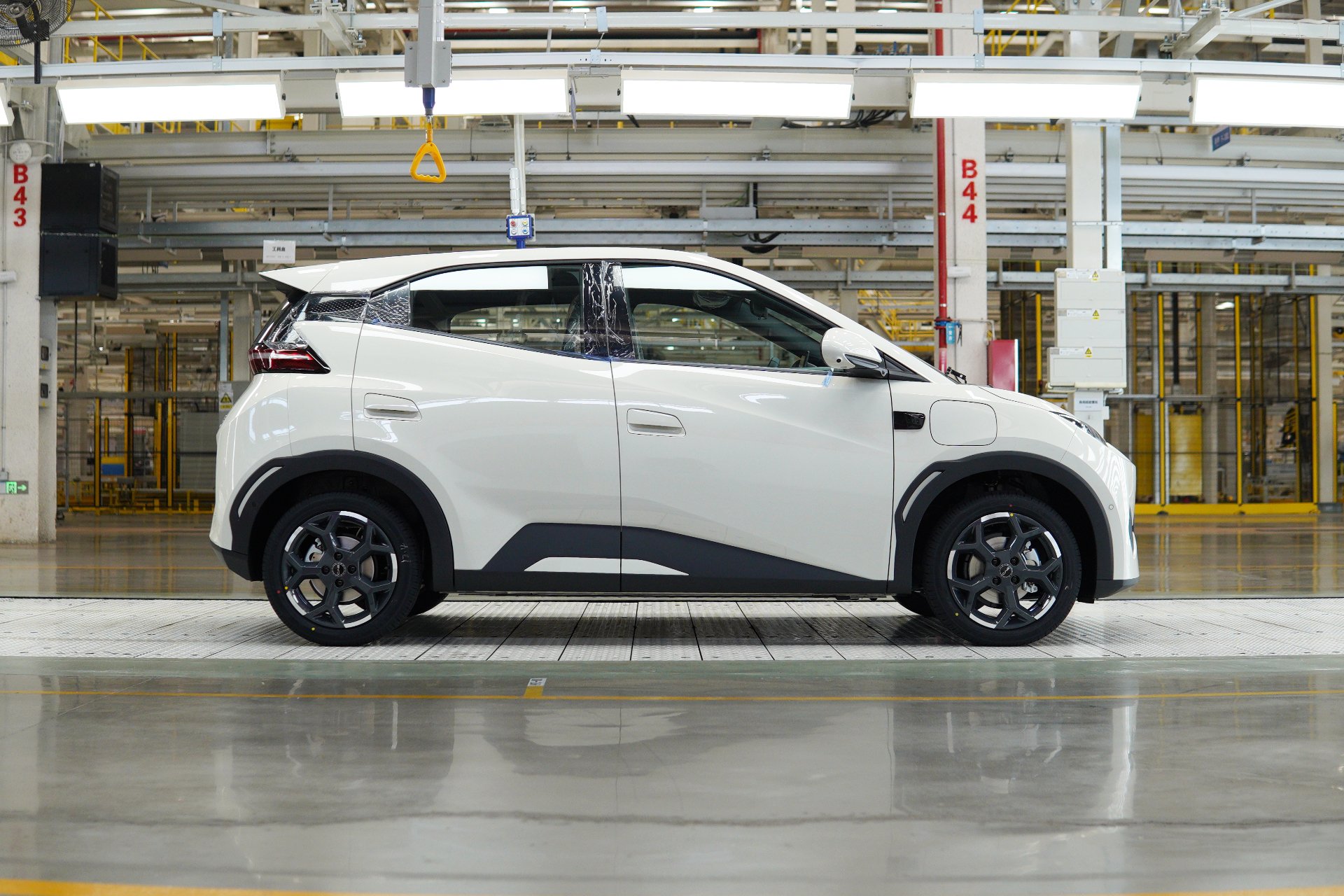 Byd Dolphin Surf Production Usine