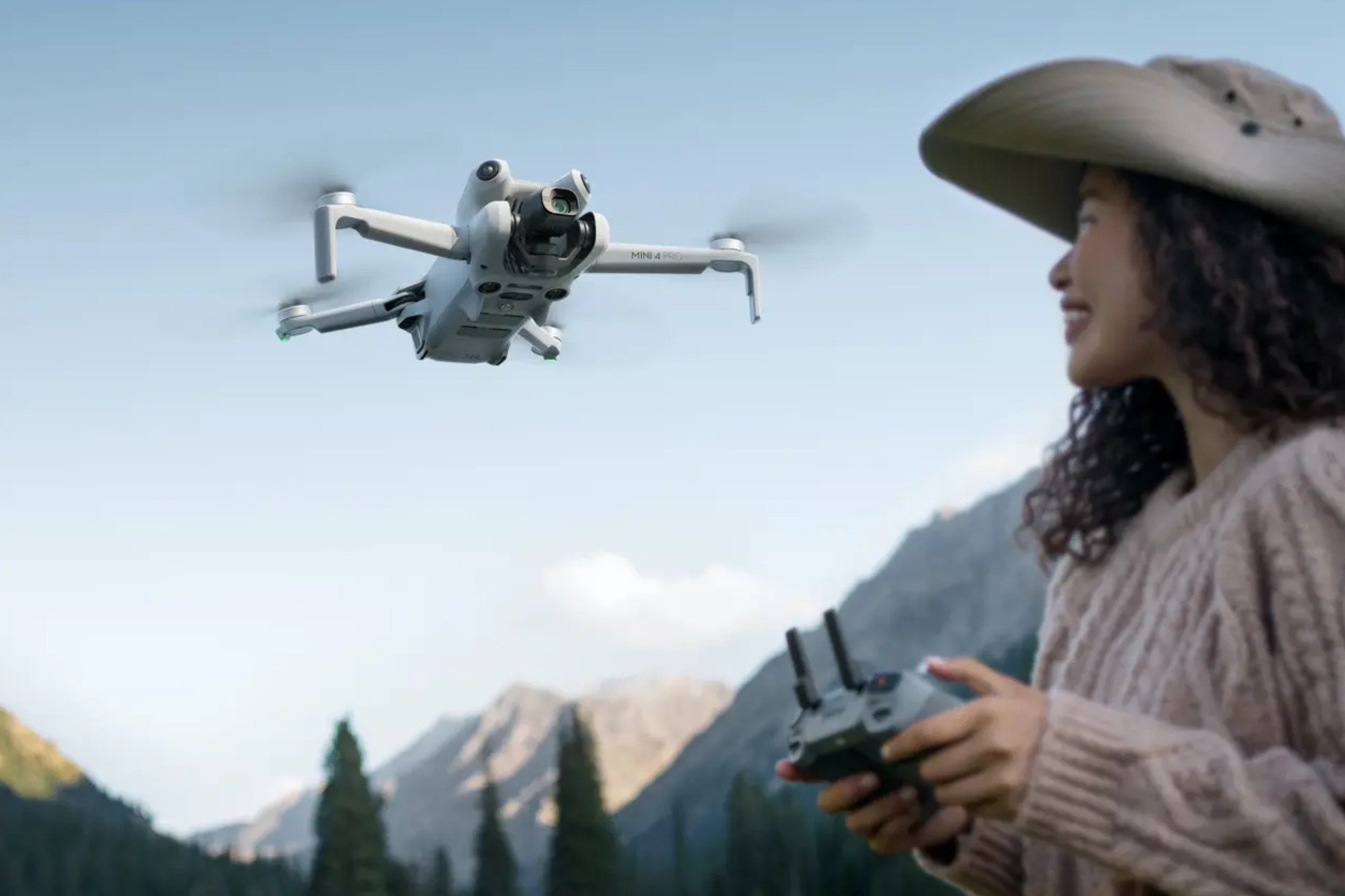DJI Mini 4 Pro avec RC2