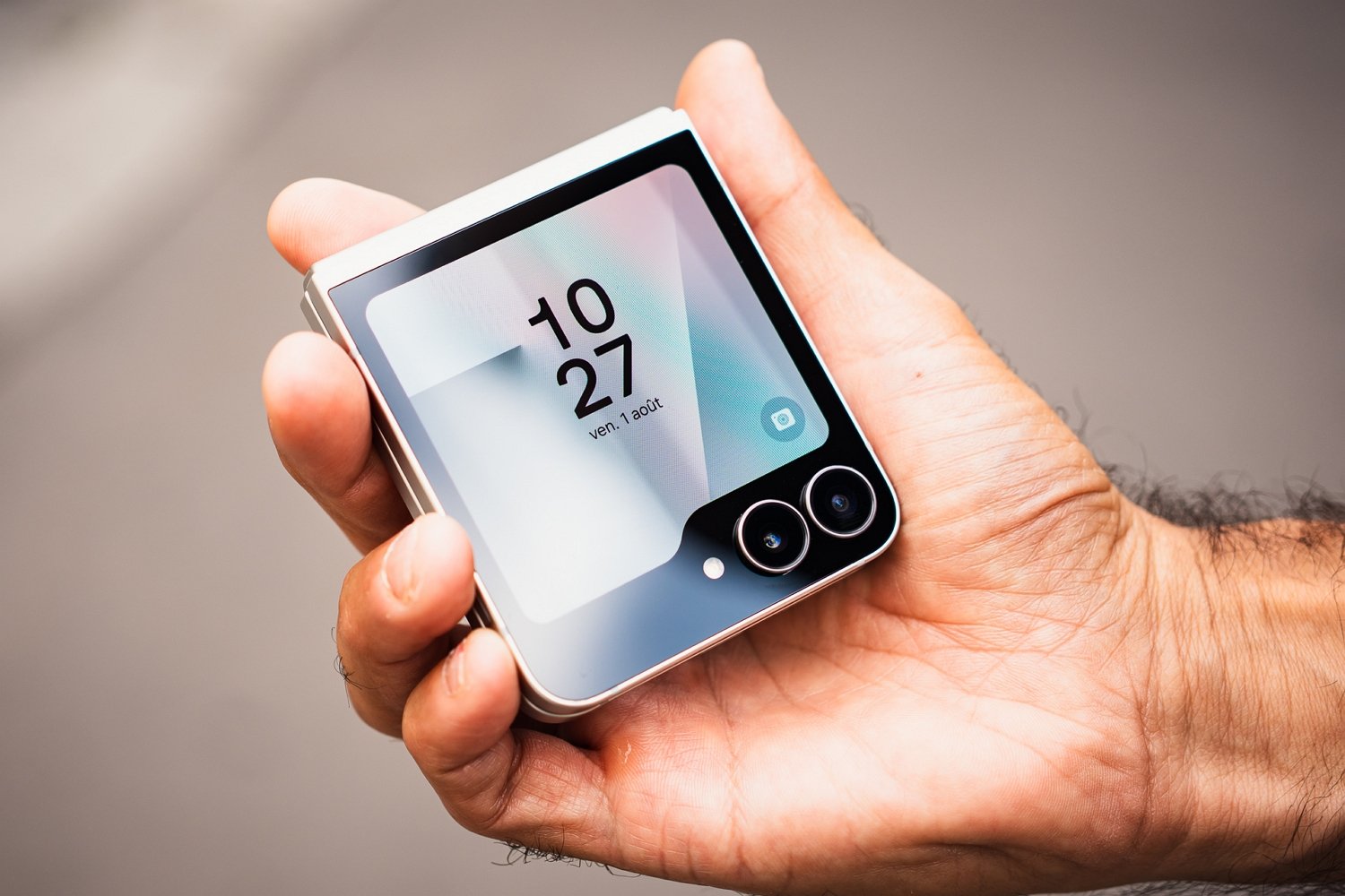Samsung Galaxy Flip 7 Fe (19)