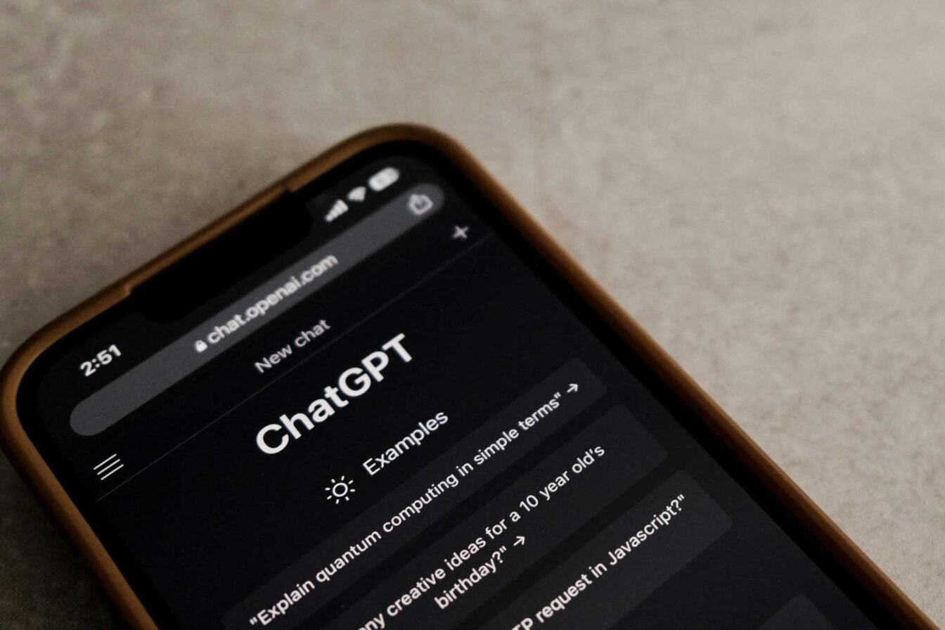 Chatgpt App Smartphone Ia
