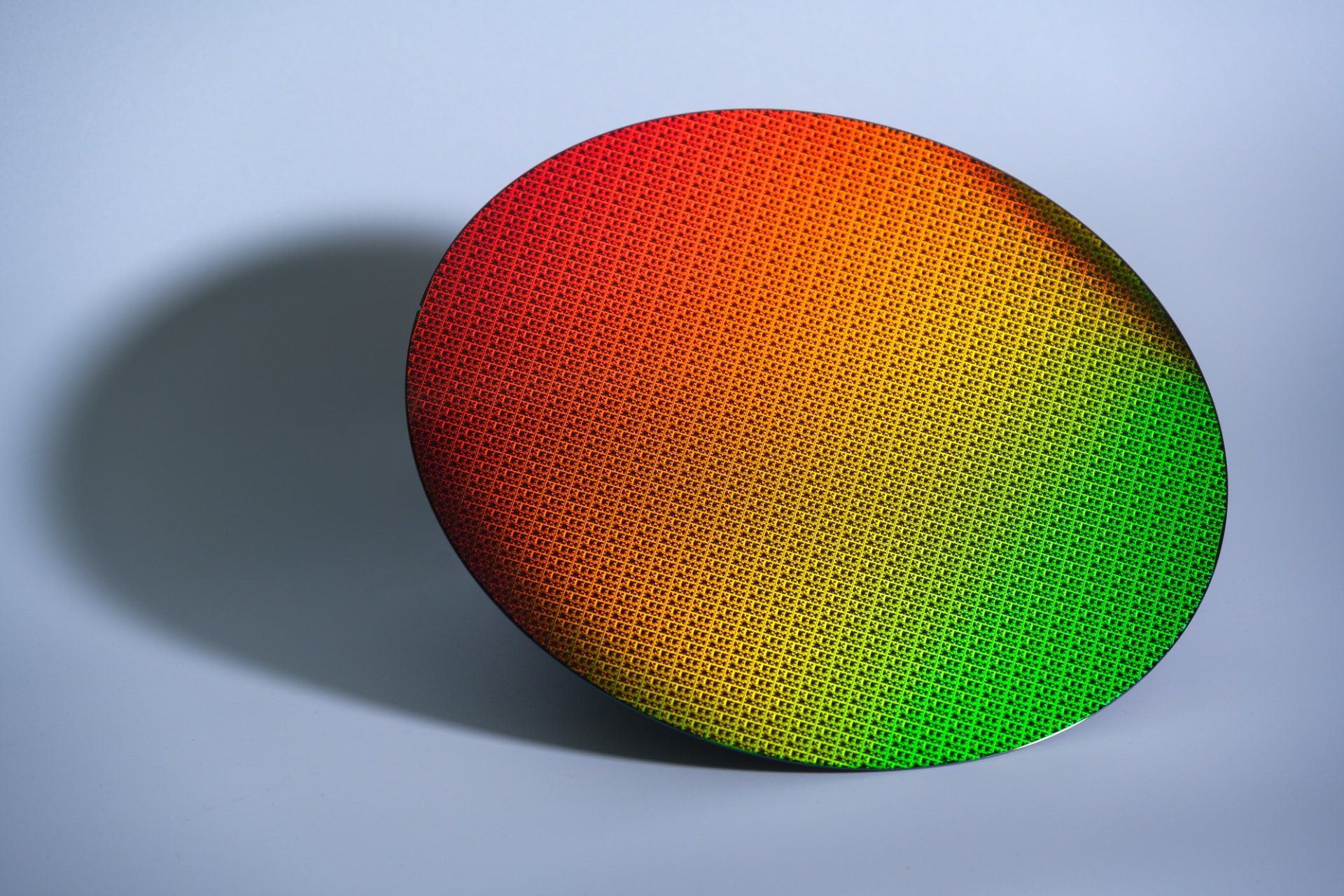 Intel 18a Waffer