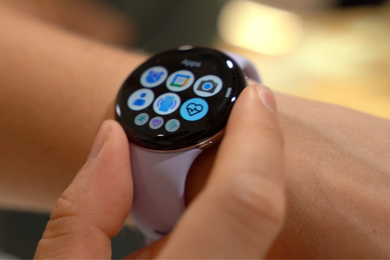 Pixel Watch 4 Google