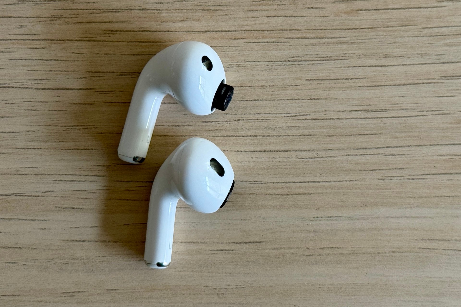 AirPods Pro 3 24