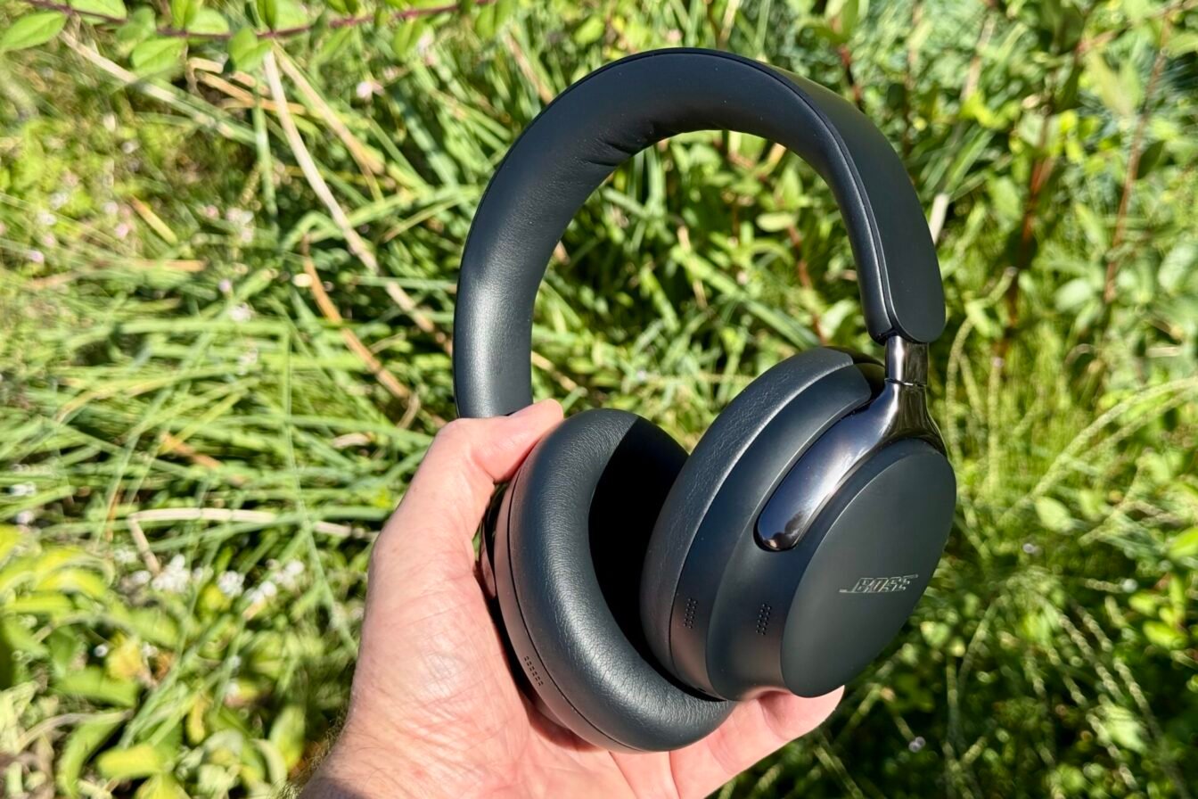 Bose Quietcomfort Ultra 2 15