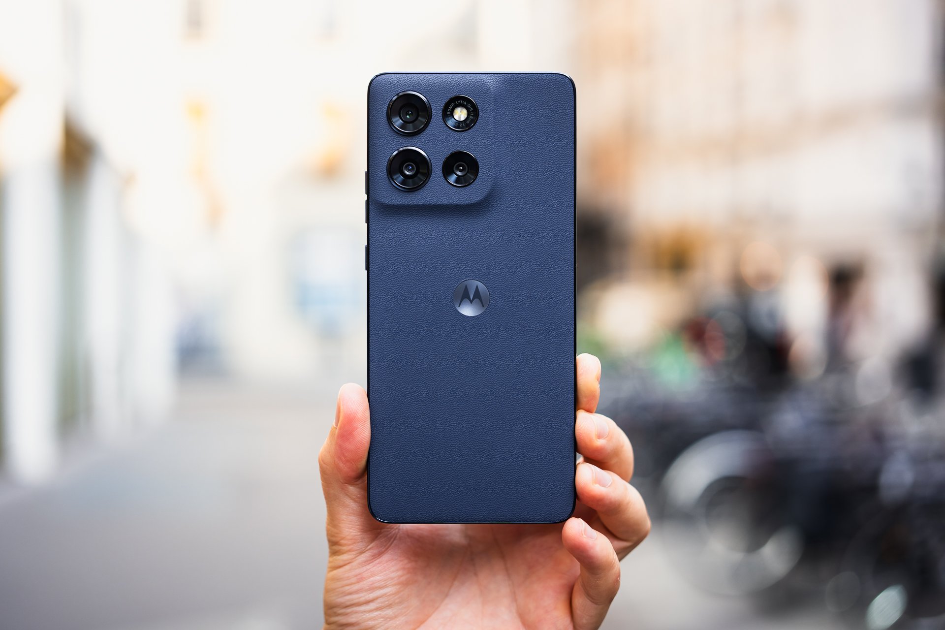 Motorola Moto G86