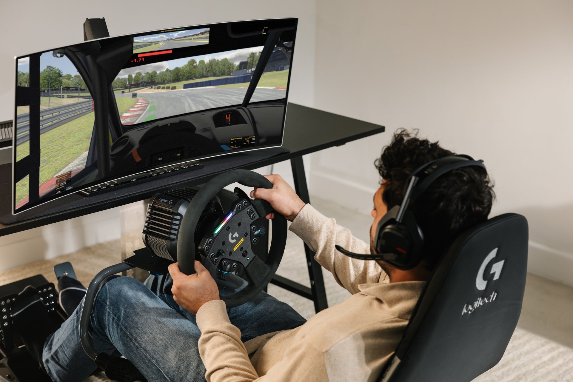 RS50 Direct Drive simracing Logictech course automobile