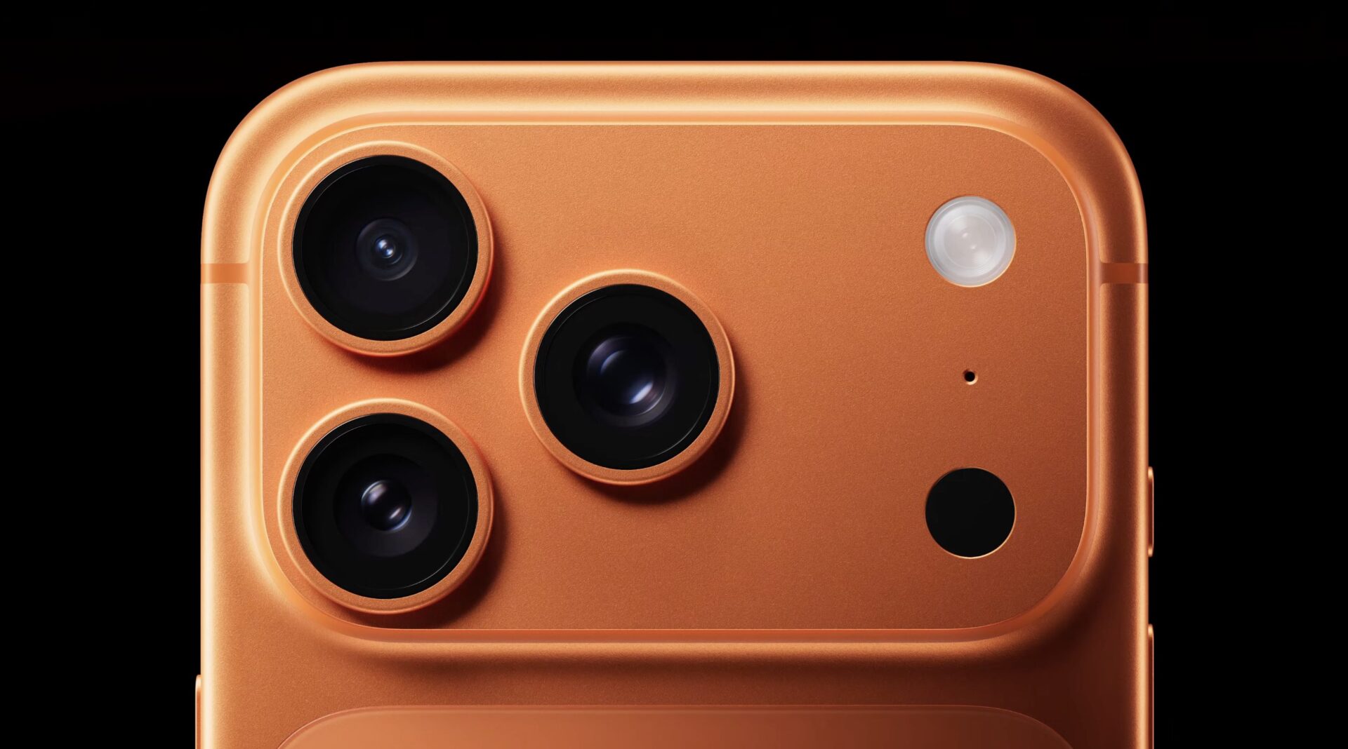 iPhone 17 Pro Orange Camera
