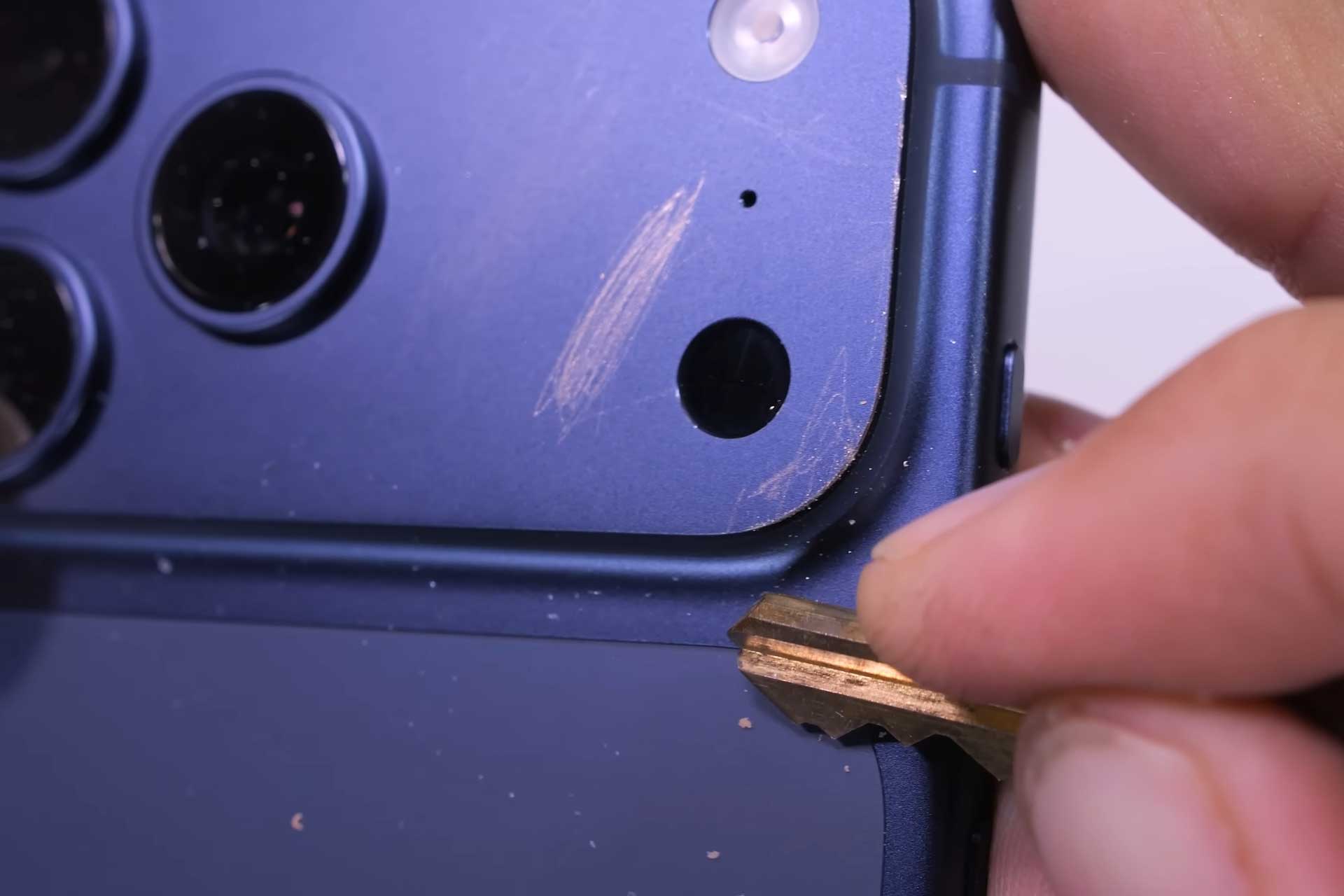 iPhone 17 Pro Test Rayures